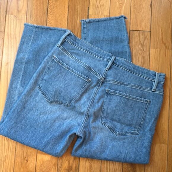Frame Le Beau Crop Distressed Jeans - Picture 4 of 7
